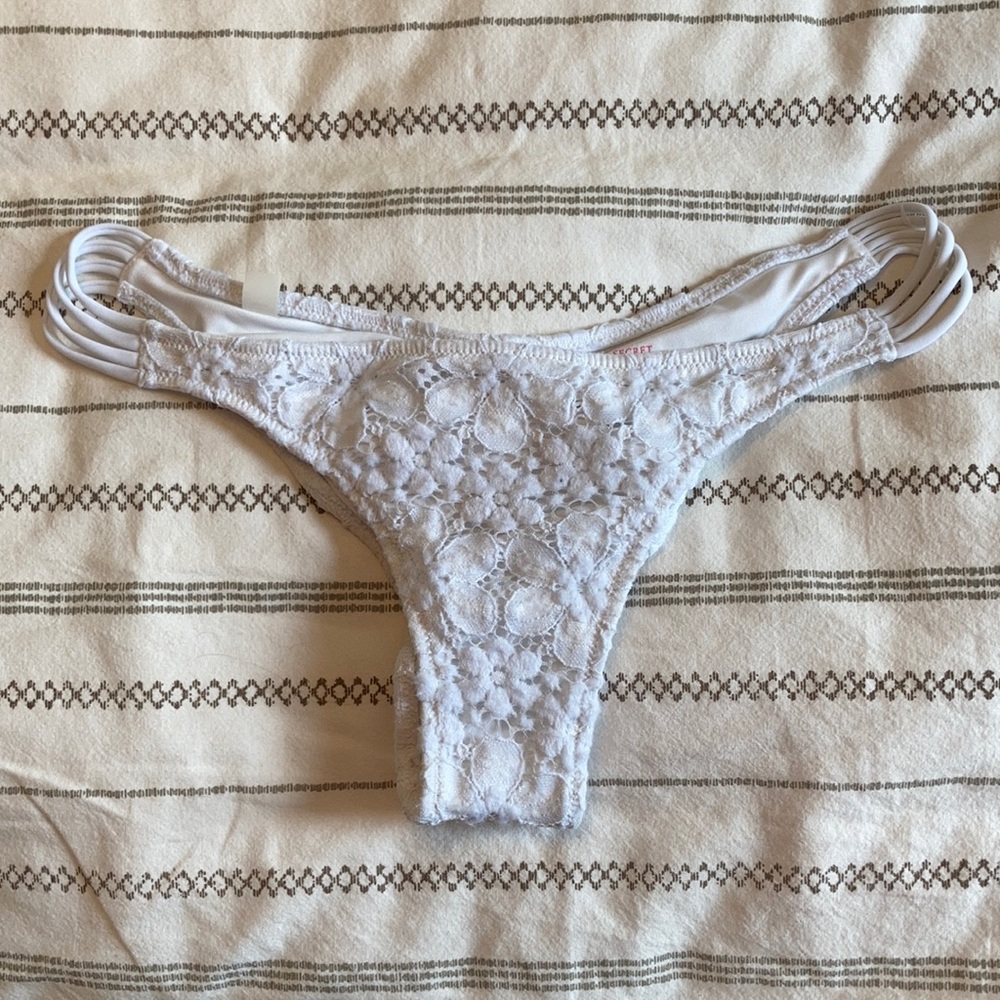 Victoria Secret Swim Itsy Bikini Bottom S